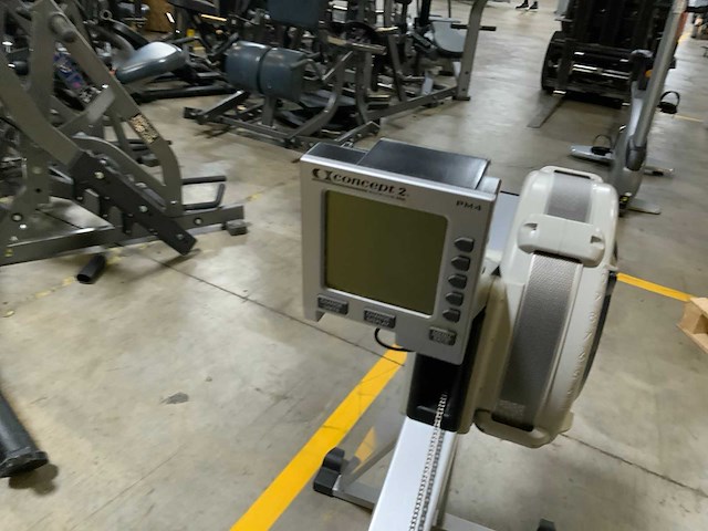 Concept2 model e pm 4 roeitrainer - afbeelding 4 van  4