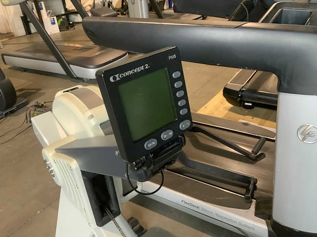 Concept2 model e pm5 roeitrainer - afbeelding 3 van  5