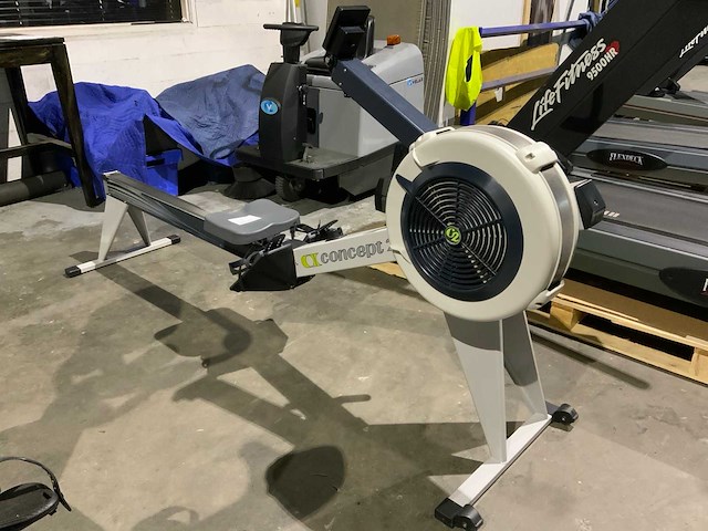 Concept2 model e pm5 roeitrainer - afbeelding 1 van  5