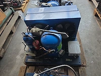 Condensing unit with hermetic compressor maneurop...
