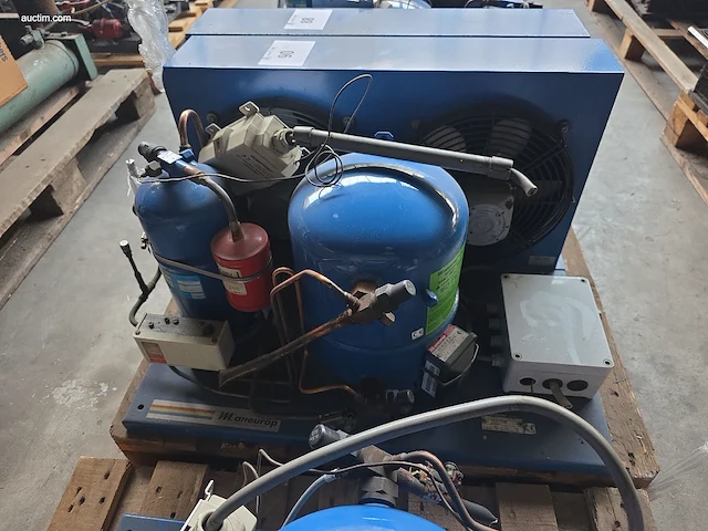 Condensing unit with hermetic compressor maneurop... - afbeelding 2 van  3