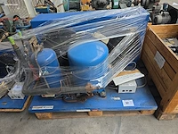Condensing unit with hermetic compressor maneurop...