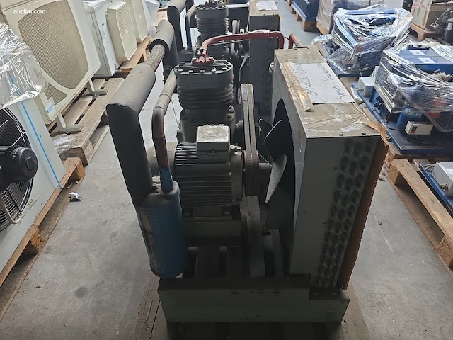 Condensing unit with open compressor bitzer... - afbeelding 2 van  5