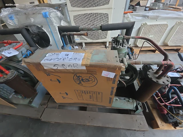 Condensing unit with open compressor bitzer... - afbeelding 1 van  5