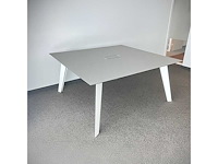 Conference table - afbeelding 2 van  6