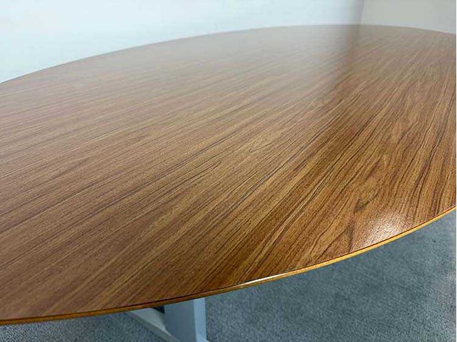 Conference table - afbeelding 4 van  5