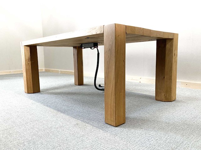Conference table - afbeelding 8 van  12