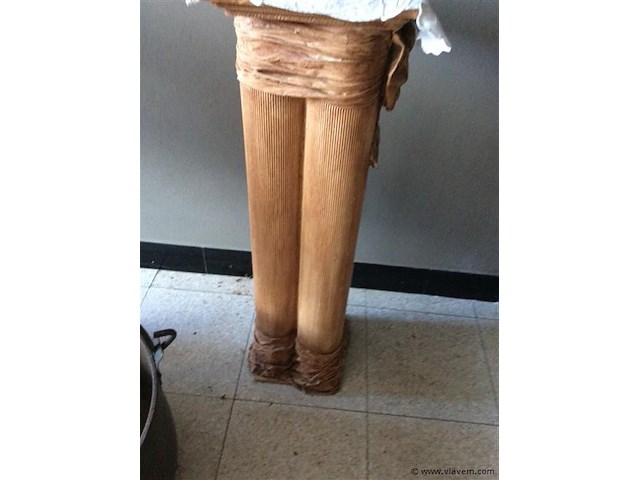 Console + kunstplant - afbeelding 2 van  4