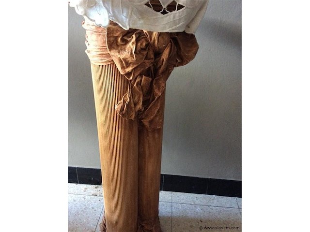 Console + kunstplant - afbeelding 3 van  4