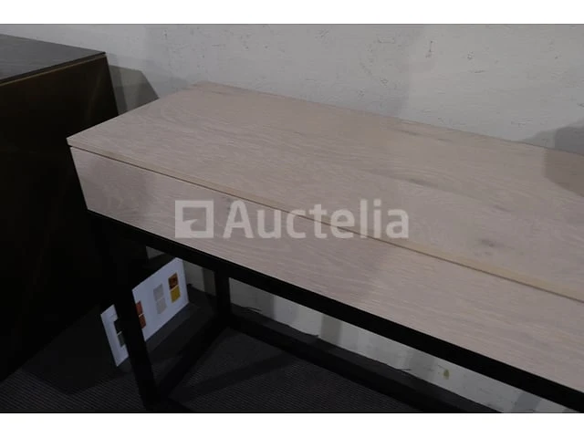 Console - afbeelding 1 van  5