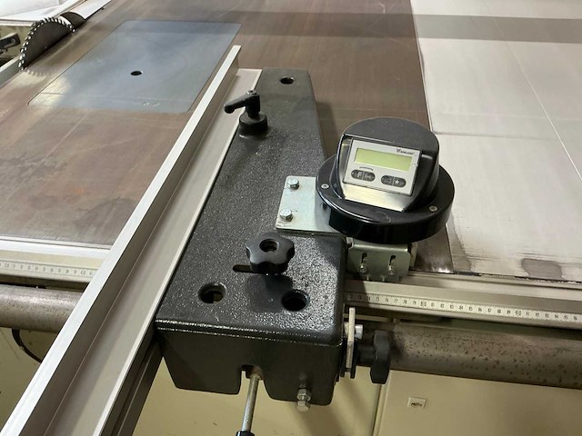 Constant philips 002.18p.001 formaatcirkelzaagmachine - afbeelding 3 van  13