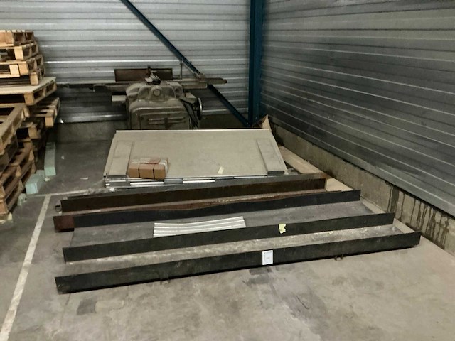 Constant philips am vandiktebank en divers metaal - afbeelding 5 van  8