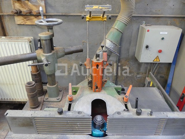 Constante philips 8.15 router met trainer - afbeelding 1 van  8