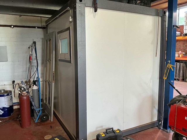 Container toilet met douche - afbeelding 2 van  7