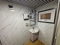 Container toilet met douche - afbeelding 6 van  7