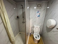 Container toilet met douche - afbeelding 7 van  7