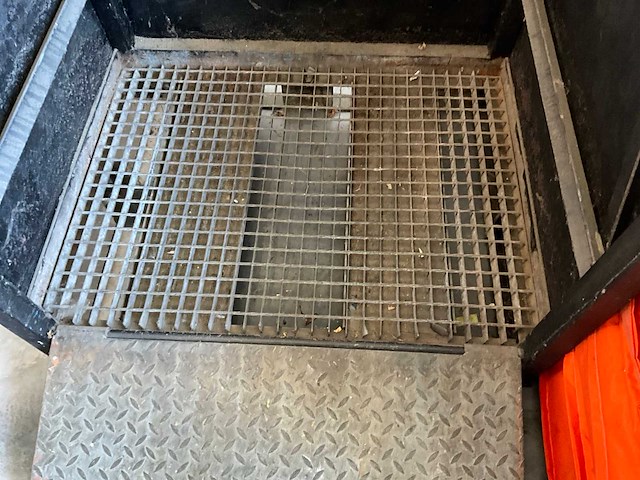 Container voor gasflessen - afbeelding 3 van  3