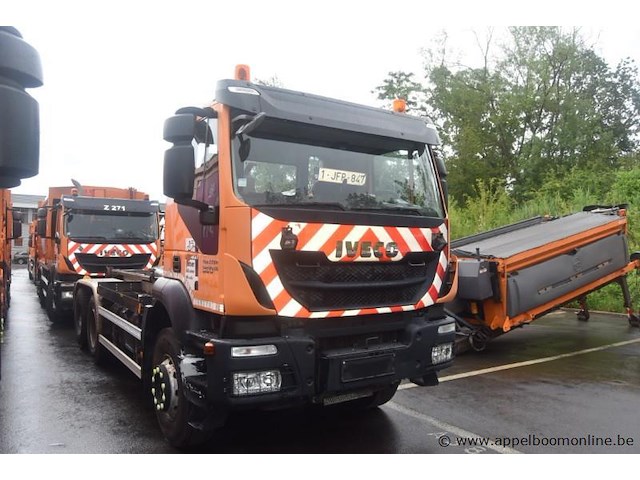Container vrachtwagen iveco, ad 260t, wjme2nps70c297219, 1e insch 04/12/2014, 8710cm³, 265kw, diesel, euro vi, 136913km vlgs ltst keuring (2023), inschrijvingsbewijs deel i en ii, keuringsbewijs, gelijkvormigheidsattest, identificatieverslag - afbeelding 13 van  19