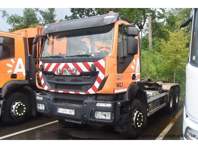 Container vrachtwagen iveco, ad 260t, wjme2nps70c315568, 1e insch 16/09/2015, 8710cm³, 265kw, diesel, euro 6, 111973km vlgs ltst keuring (2025), inschrijvingsbewijs deel i en ii, keuringsbewijs, gelijkvormigheidsattest, identificatieverslag - afbeelding 1 van  18