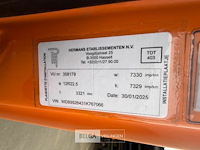 Container vrachtwagen mercedes - afbeelding 15 van  46