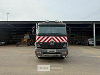 Container vrachtwagen mercedes - afbeelding 17 van  46