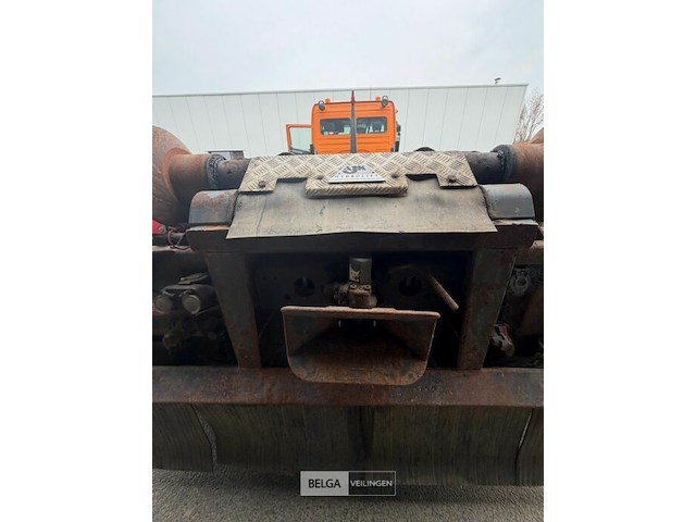 Container vrachtwagen mercedes - afbeelding 24 van  46