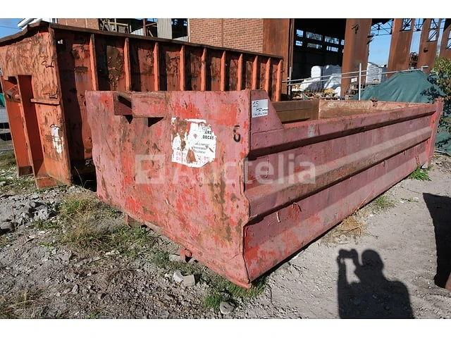 Container - afbeelding 1 van  9