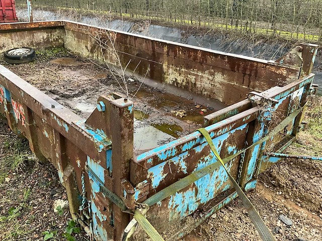 Container - afbeelding 12 van  13