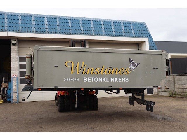 Container - afbeelding 1 van  1