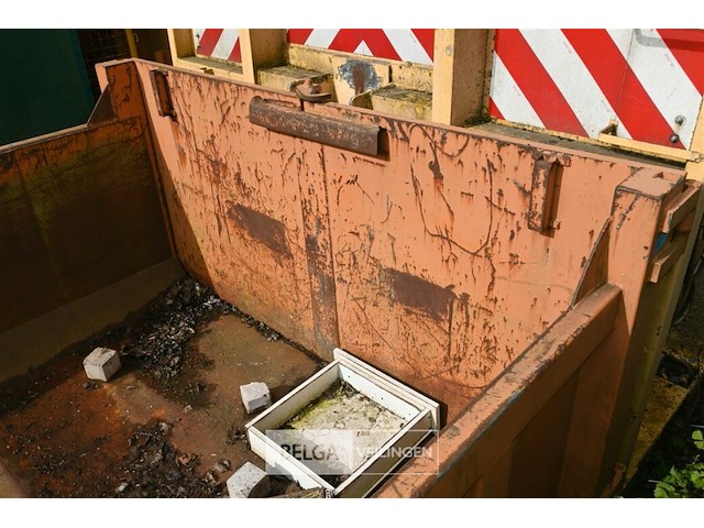 Container - afbeelding 5 van  5