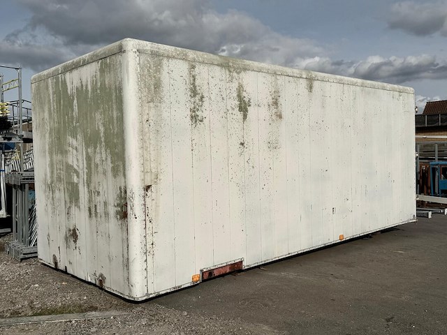 Container - afbeelding 1 van  9