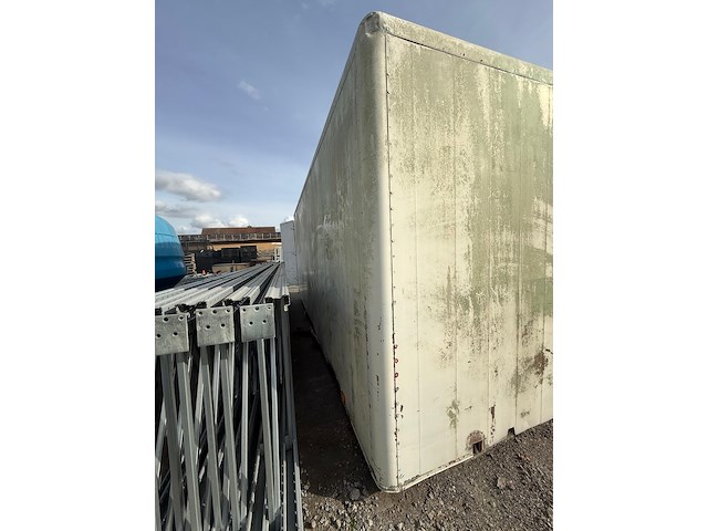 Container - afbeelding 6 van  9