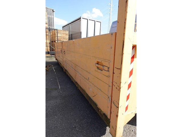 Container - afbeelding 2 van  11