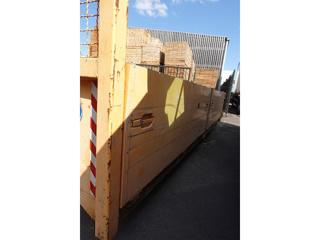 Container - afbeelding 3 van  11