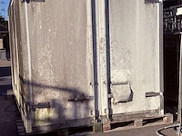 Container - afbeelding 1 van  8