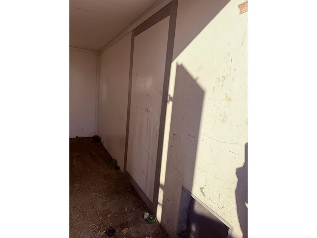 Container - afbeelding 8 van  8
