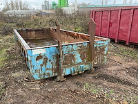 Container - afbeelding 1 van  13