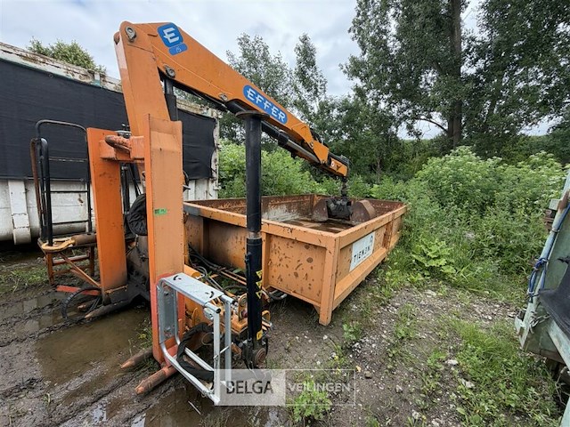 Containerkraan effer - afbeelding 1 van  21