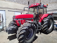 Containers, tractoren, gereedschap