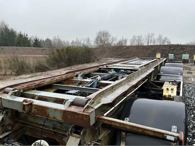Containertrailer - afbeelding 4 van  27