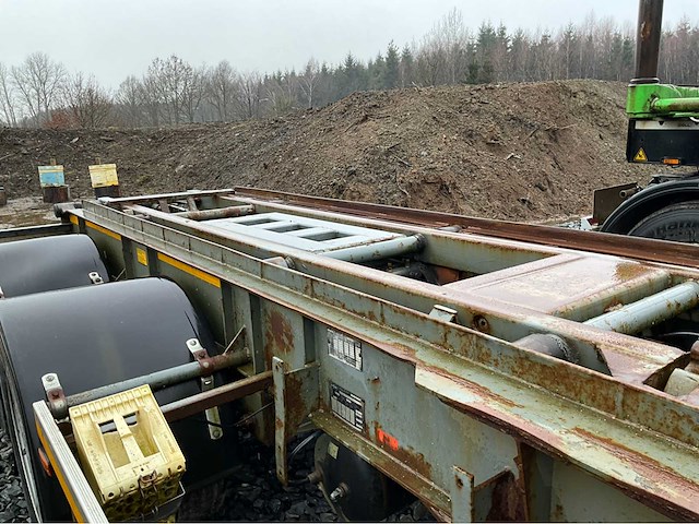 Containertrailer - afbeelding 7 van  27
