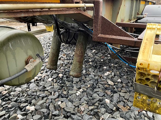 Containertrailer - afbeelding 11 van  27