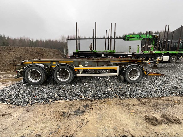 Containertrailer - afbeelding 23 van  27