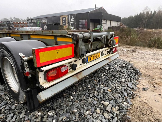 Containertrailer - afbeelding 26 van  27