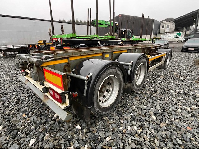 Containertrailer - afbeelding 14 van  18