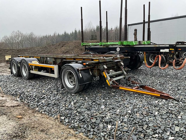 Containertrailer - afbeelding 16 van  18