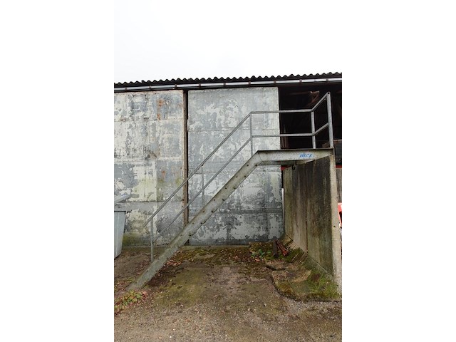 Containertrap - afbeelding 1 van  5