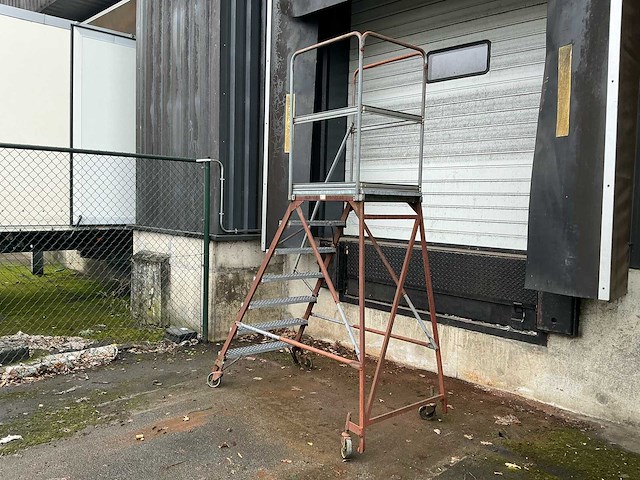 Containertrap - afbeelding 1 van  4