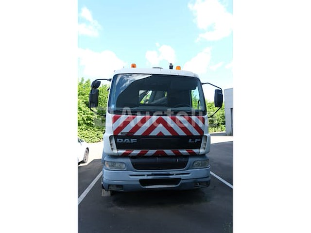 Containerwagen met kraan daf lf 55.220 - afbeelding 39 van  67