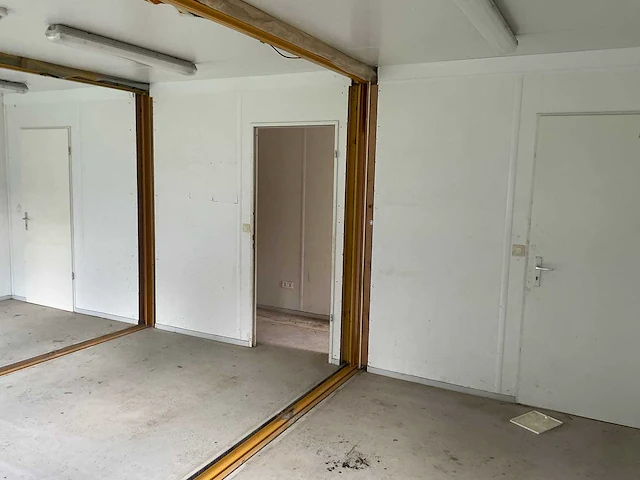 Containex - demontabele kantoorunit - removable office unit - afbeelding 7 van  15